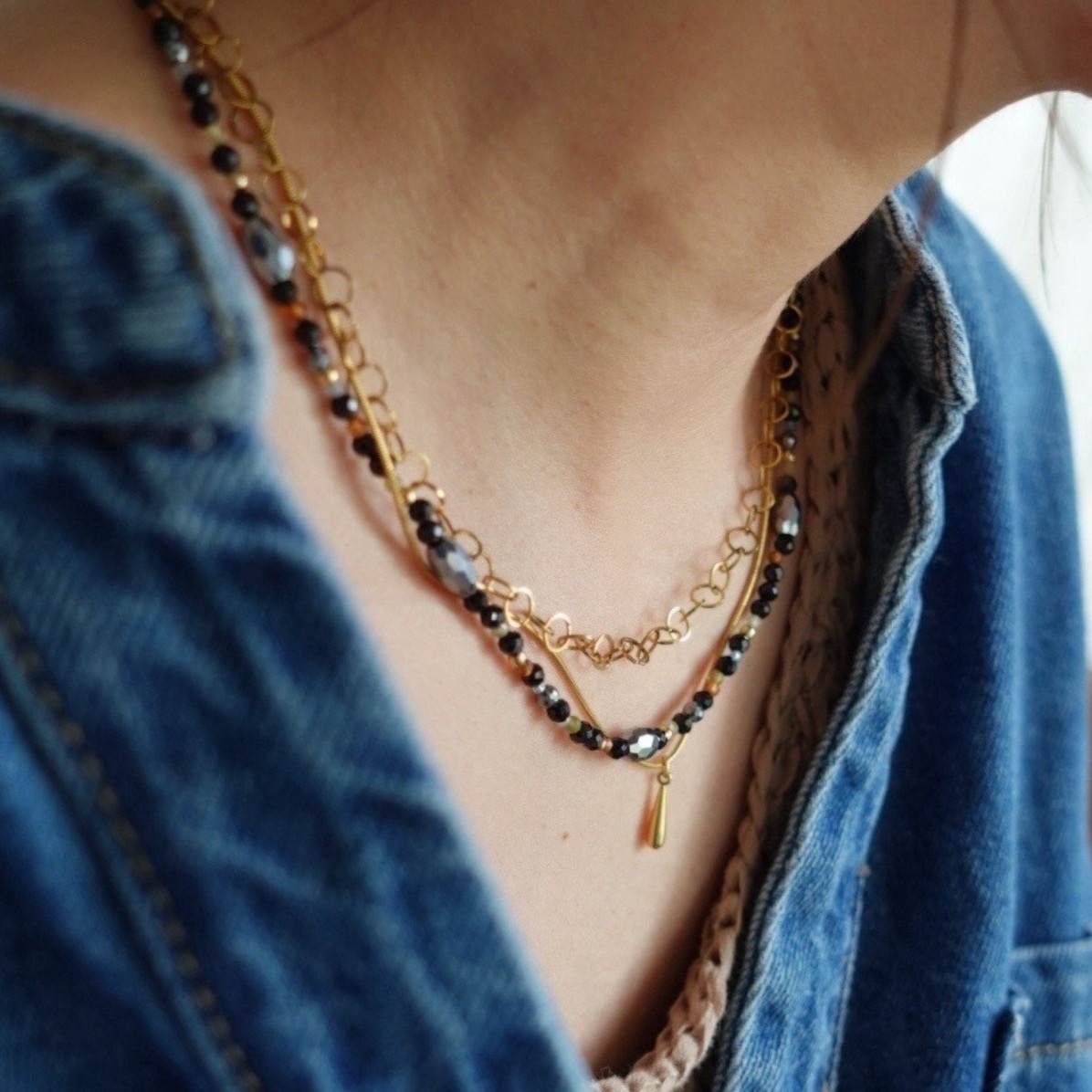 星降る夜のドロップネックレス